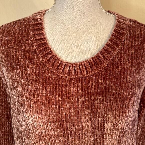 Orvis Classics Crew Neck Chennile Sweater - Picture 2 of 8